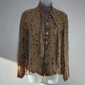 Vintage City Silk 100% Silk Animal Print Button Down Blouse Size Medium brown